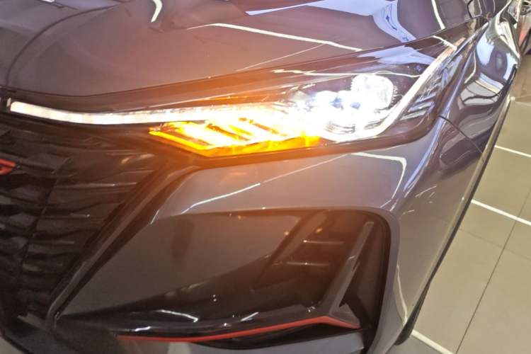 Used CHANGAN CS75 PLUS 2022 1.5T Automatic Prestige Model Left Front Headlight