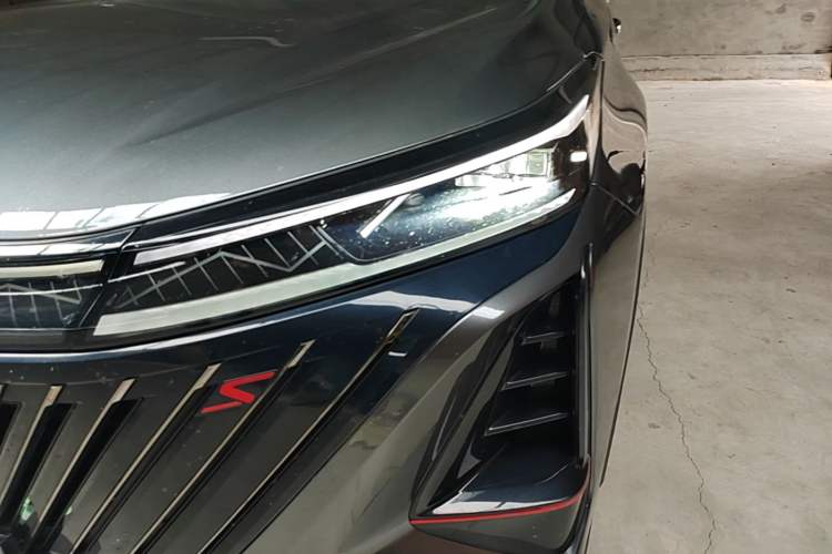 Used CHANGAN CS75 PLUS 2022 2nd Generation 1.5T Automatic Prestige Version Left Front Headlight