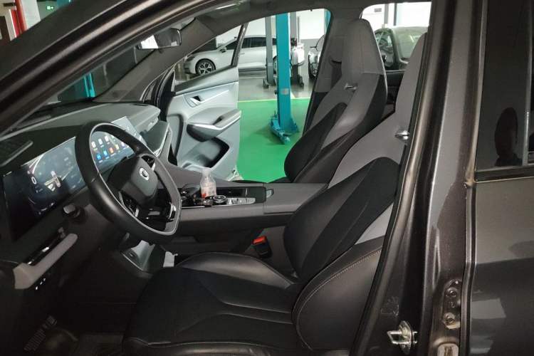 Used CHANGAN CS75 PLUS 2022 2nd Generation 1.5T Automatic Prestige Version Left Front Seat