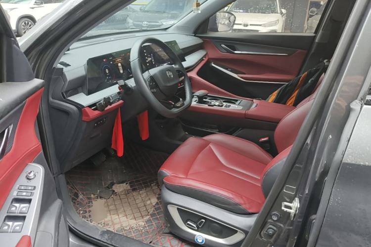 Used CHANGAN CS75 PLUS 2022 2nd Generation 1.5T Automatic Prestige Version Left Front Seat