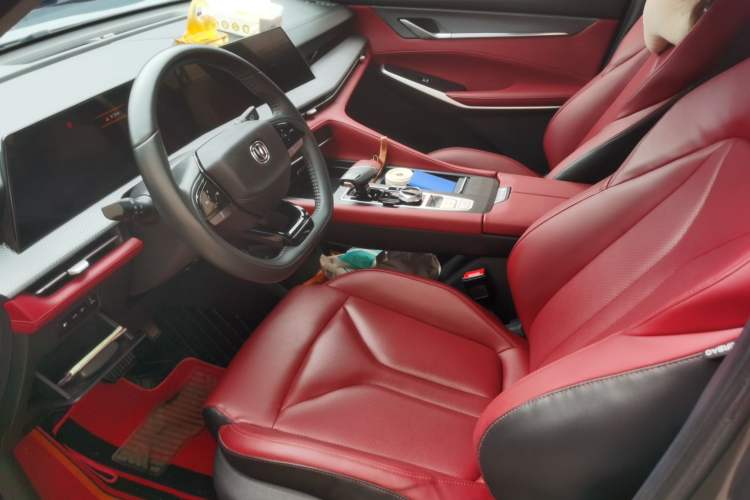 Used CHANGAN CS75 PLUS 2022 2nd Generation 1.5T Automatic Prestige Version Left Front Seat
