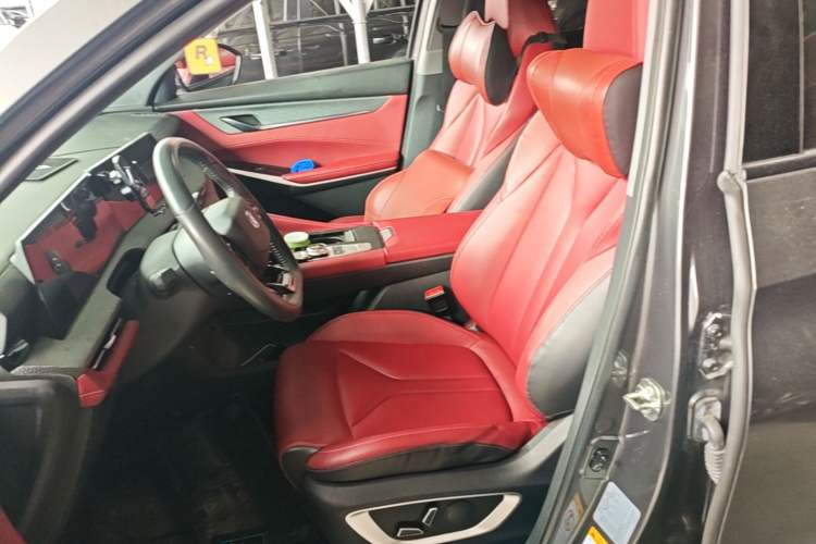Used CHANGAN CS75 PLUS 2022 2nd Generation 1.5T Automatic Prestige Version Left Front Seat