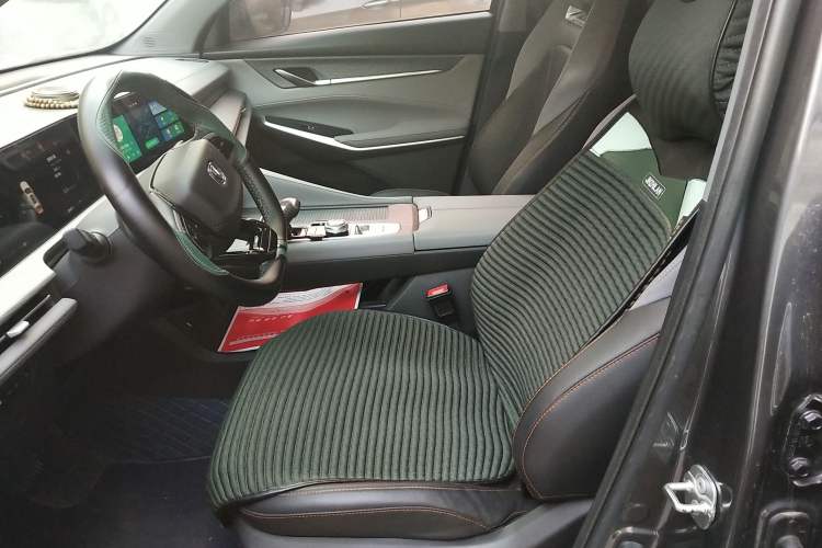 Used CHANGAN CS75 PLUS 2022 2nd Generation 1.5T Automatic Prestige Version Left Front Seat