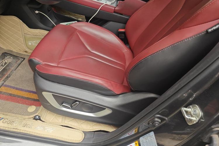 Used CHANGAN CS75 PLUS 2022 2nd Generation 1.5T Automatic Luxury Version Left Front Seat