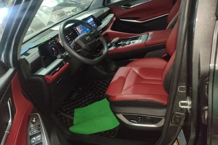 Used CHANGAN CS75 PLUS 2022 2nd Generation 1.5T Automatic Prestige Version Left Front Seat