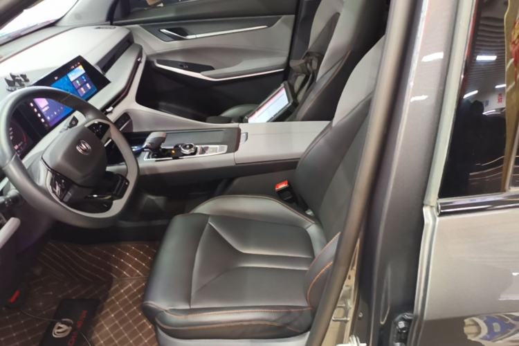 Used CHANGAN CS75 PLUS 2022 2nd Generation 1.5T Automatic Prestige Version Left Front Seat
