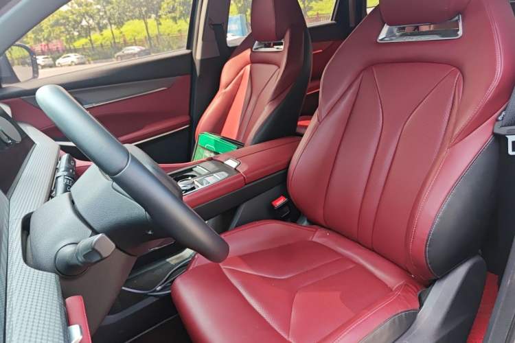 Used CHANGAN CS75 PLUS 2022 2nd Generation 1.5T Automatic Prestige Version Left Front Seat