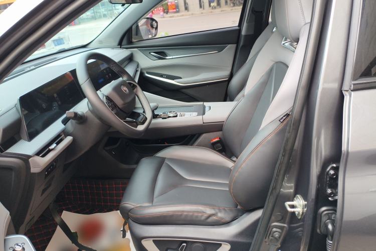 Used CHANGAN CS75 PLUS 2022 2nd Generation 1.5T Automatic Prestige Version Left Front Seat