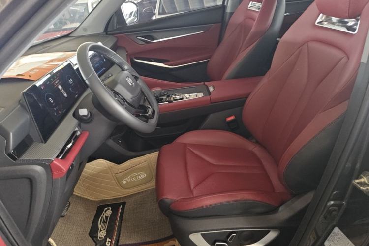 Used CHANGAN CS75 PLUS 2022 2nd Generation 1.5T Automatic Luxury Version Left Front Seat