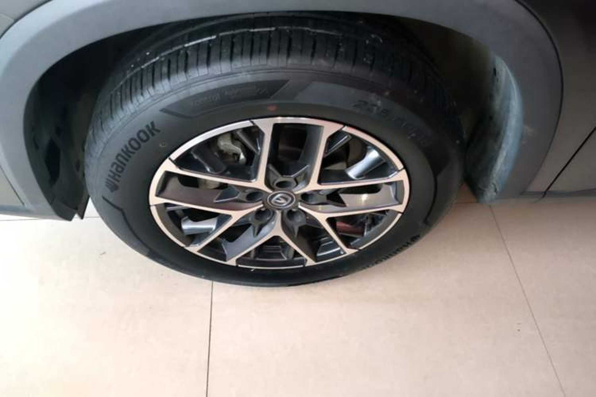 Used CHANGAN CS75 PLUS 2022 2nd Generation 1.5T Automatic Prestige Version Left Front Wheel Hub