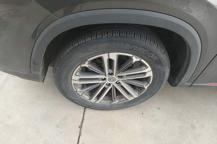 Used CHANGAN CS75 PLUS 2022 1.5T Automatic Prestige Model Left Front Wheel Hub