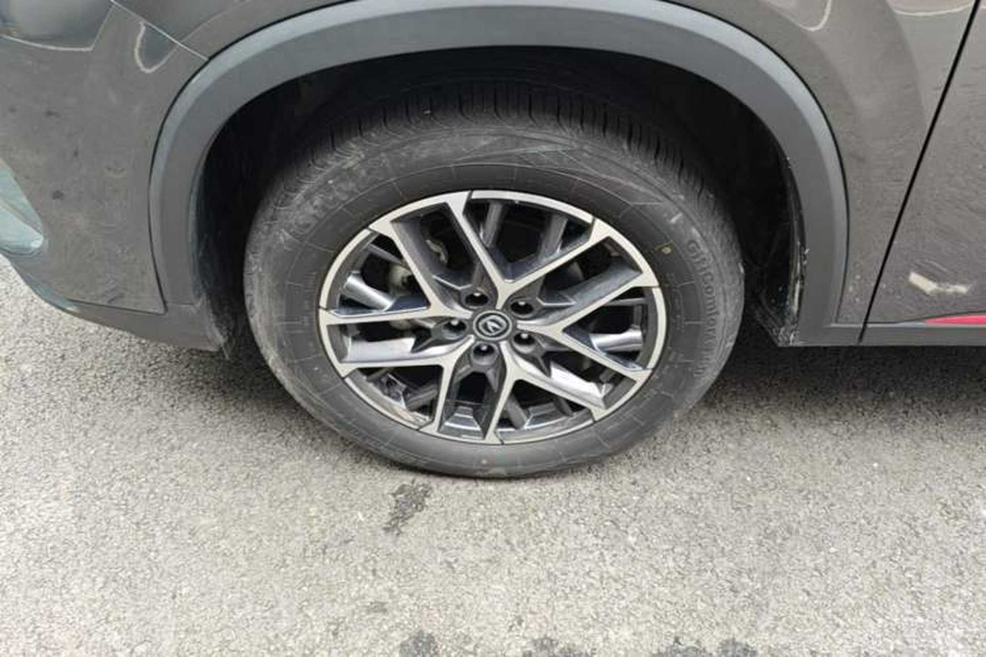 Used CHANGAN CS75 PLUS 2022 Classic Edition 1.5T Automatic Pioneer Model Left Front Wheel Hub