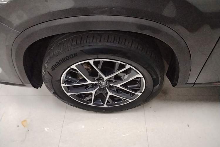 Used CHANGAN CS75 PLUS 2022 2nd Generation 1.5T Automatic Prestige Version Left Front Wheel Hub