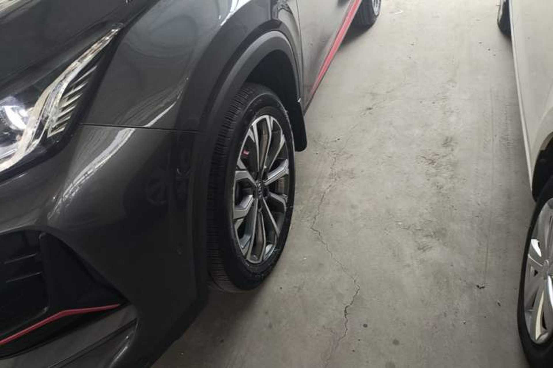 Used CHANGAN CS75 PLUS 2022 2.0T Automatic Flagship Edition Left Front Wheel Hub
