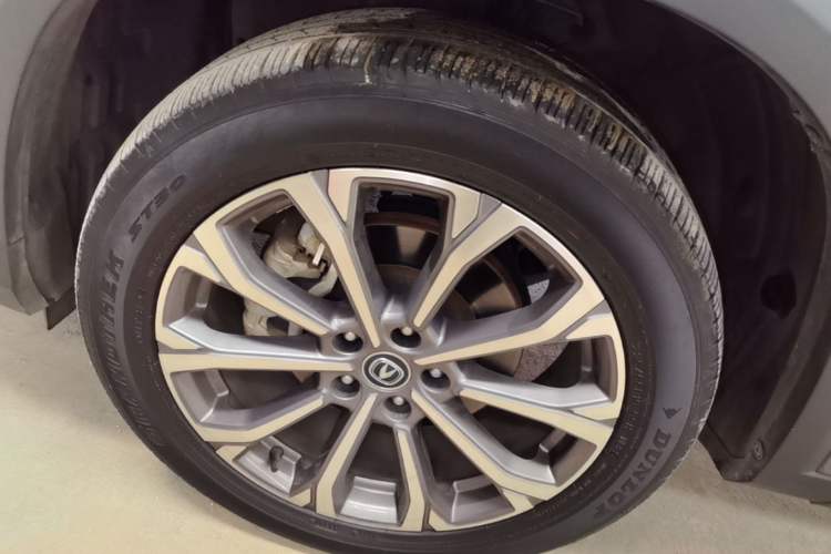 Used CHANGAN CS75 PLUS 2022 2.0T Automatic Pilot Version Left Front Wheel Hub