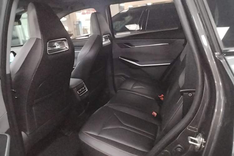 Used CHANGAN CS75 PLUS 2022 2nd Generation 1.5T Automatic Prestige Version Left Rear Seat