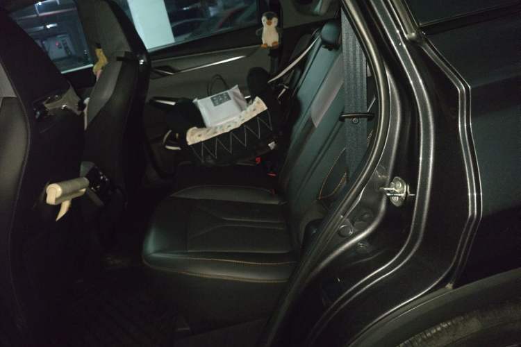 Used CHANGAN CS75 PLUS 2022 2nd Generation 1.5T Automatic Prestige Version Left Rear Seat