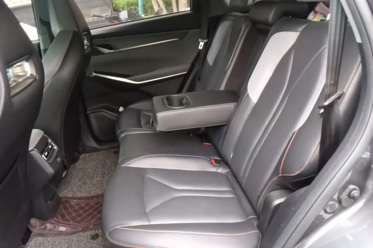 Used CHANGAN CS75 PLUS 2022 2nd Generation 2.0T Automatic Navigation Version Left Rear Seat