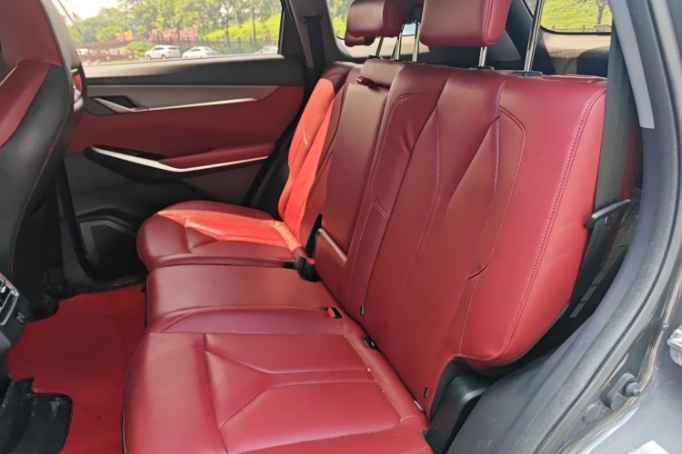 Used CHANGAN CS75 PLUS 2022 2nd Generation 1.5T Automatic Prestige Version Left Rear Seat