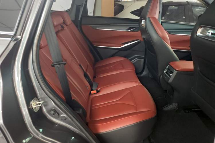 Used CHANGAN CS75 PLUS 2022 2nd Generation 2.0T Automatic Navigation Version Left Rear Seat