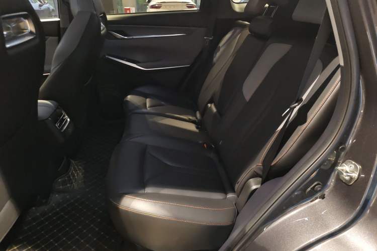 Used CHANGAN CS75 PLUS 2022 2nd Generation 1.5T Automatic Pilot Version Left Rear Seat