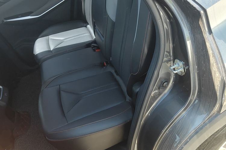 Used CHANGAN CS75 PLUS 2022 2nd Generation 1.5T Automatic Luxury Edition Left Rear Seat
