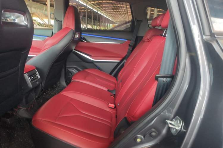 Used CHANGAN CS75 PLUS 2022 2nd Generation 1.5T Automatic Pilot Version Left Rear Seat