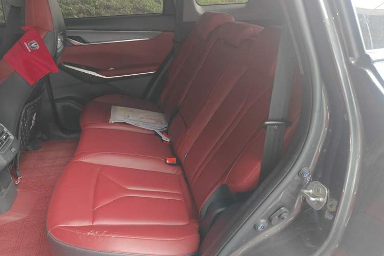 Used CHANGAN CS75 PLUS 2022 2nd Generation 1.5T Automatic Prestige Version Left Rear Seat