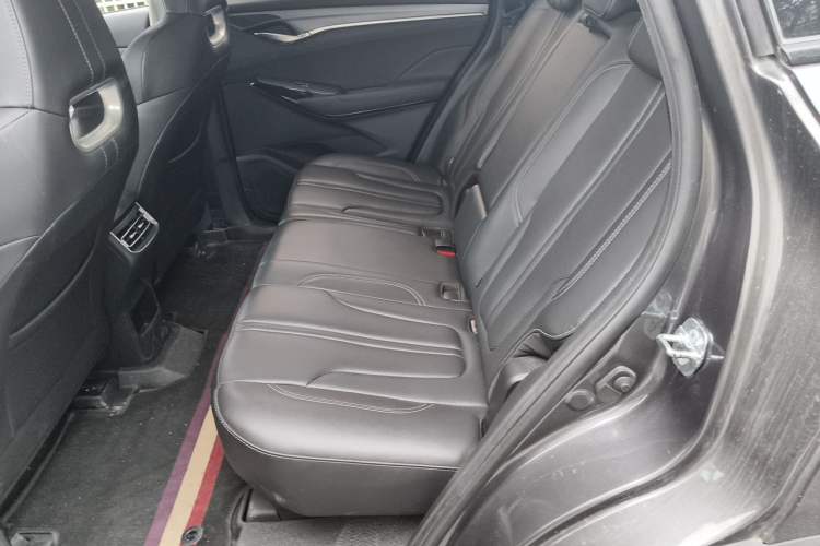 Used CHANGAN CS75 PLUS 2022 1.5T Automatic Luxury Model Left Rear Seat