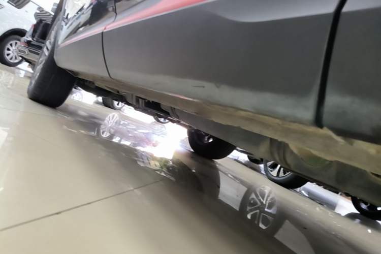 Used CHANGAN CS75 PLUS 2022 1.5T Automatic Luxury Model Left Side Sill