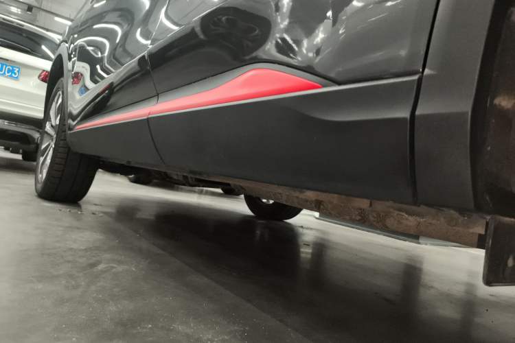 Used CHANGAN CS75 PLUS 2022 2.0T Automatic Pilot Version Left Side Sill