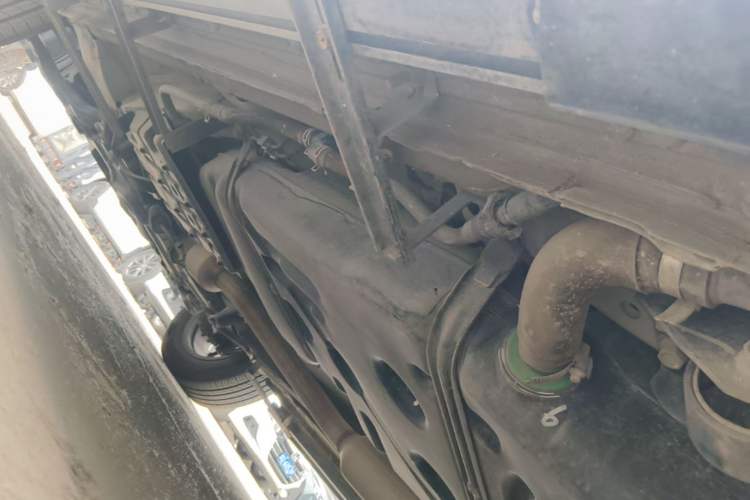 Used CHANGAN CS75 PLUS 2022 1.5T Automatic Luxury Model Left Side Sill