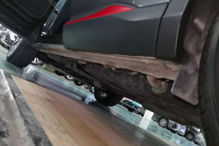Used CHANGAN CS75 PLUS 2022 2.0T Automatic Pilot Version Left Side Sill