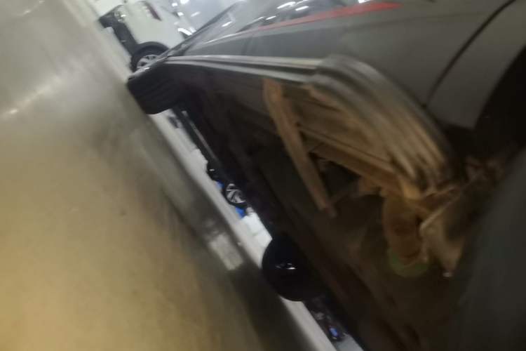 Used CHANGAN CS75 PLUS 2022 2nd Generation 1.5T Automatic Prestige Version Left Side Sill