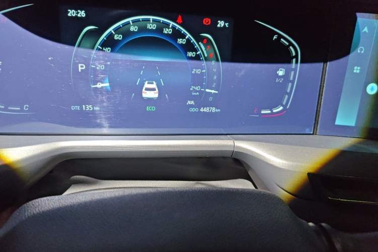 Used CHANGAN CS75 PLUS 2022 Classic Edition 1.5T Automatic Pioneer Model Odometer Close Up