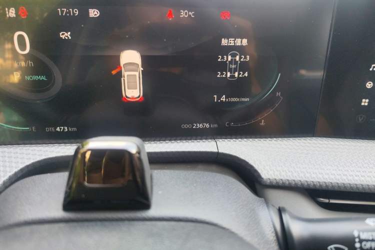 Used CHANGAN CS75 PLUS 2022 2nd Generation 1.5T Automatic Pilot Version Odometer Close Up