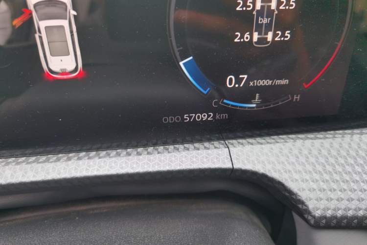 Used CHANGAN CS75 PLUS 2022 2nd Generation 1.5T Automatic Prestige Version Odometer Close Up
