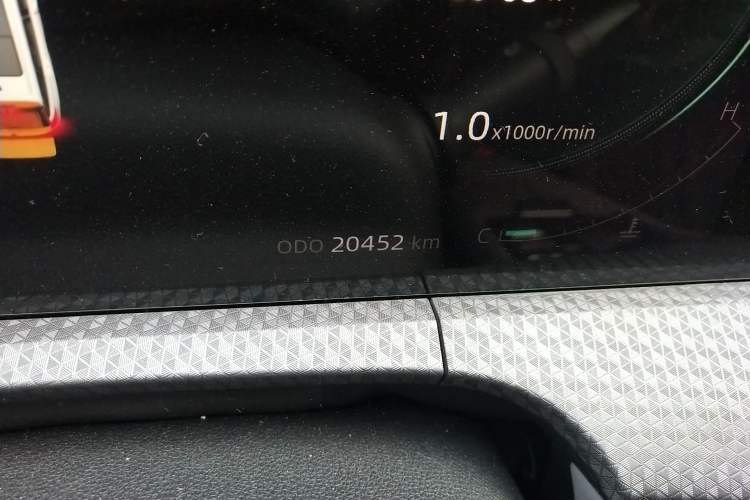 Used CHANGAN CS75 PLUS 2022 2nd Generation 1.5T Automatic Prestige Version Odometer Close Up