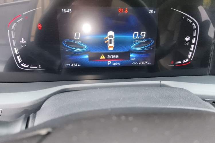 Used CHANGAN CS75 PLUS 2022 Classic Edition 1.5T Automatic Pioneer Model Odometer Close Up