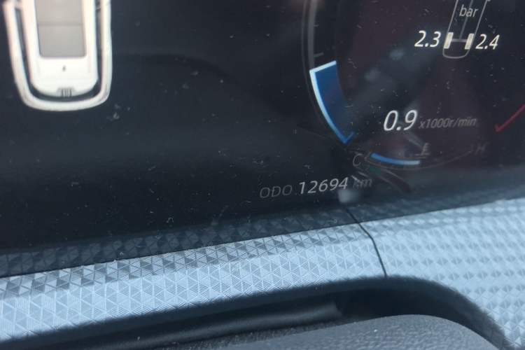 Used CHANGAN CS75 PLUS 2022 2nd Generation 1.5T Automatic Luxury Version Odometer Close Up