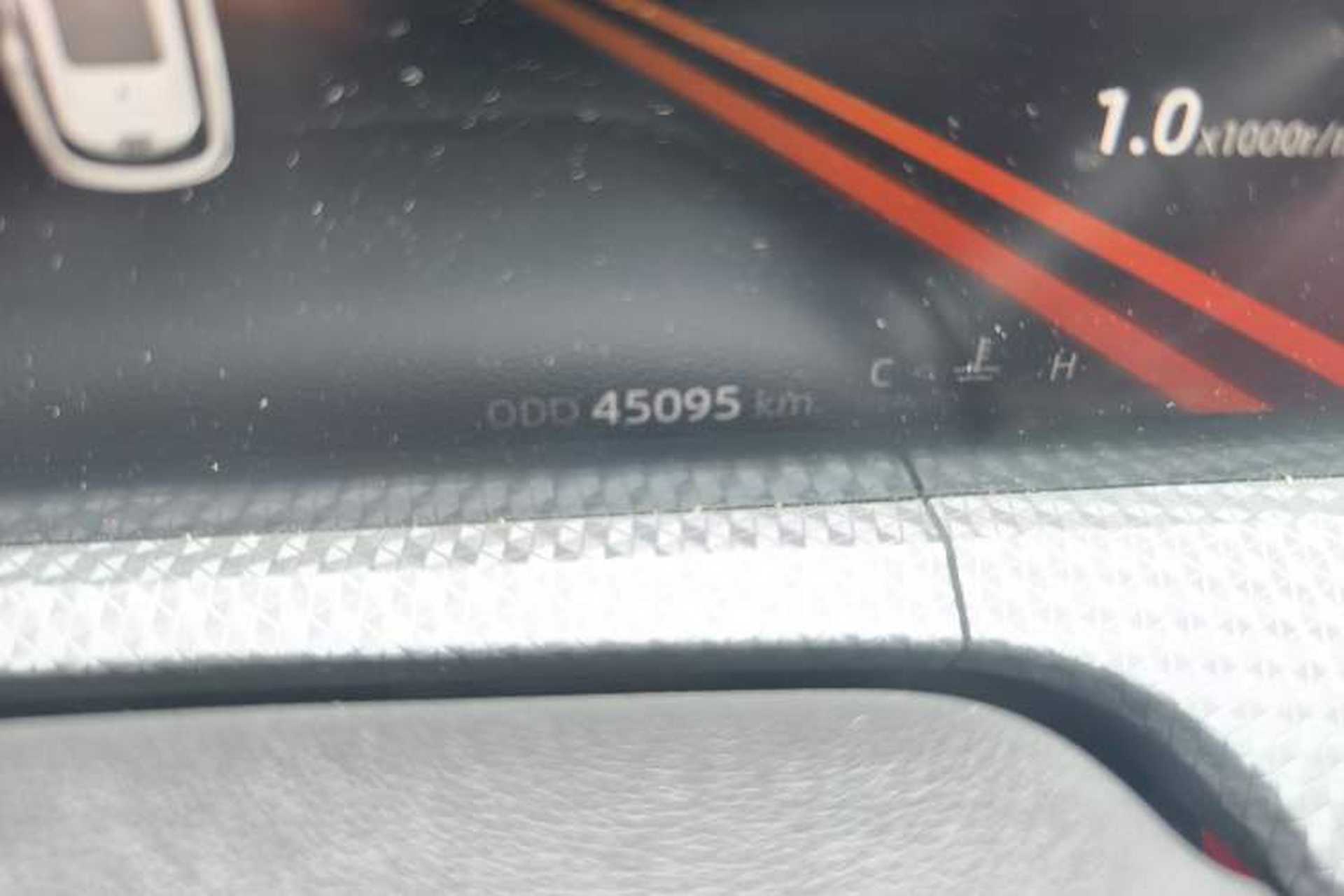 Used CHANGAN CS75 PLUS 2022 1.5T Automatic Prestige Model Odometer Close Up