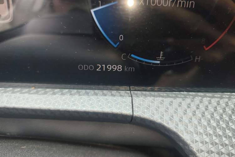 Used CHANGAN CS75 PLUS 2022 2nd Generation 1.5T Automatic Prestige Version Odometer Close Up