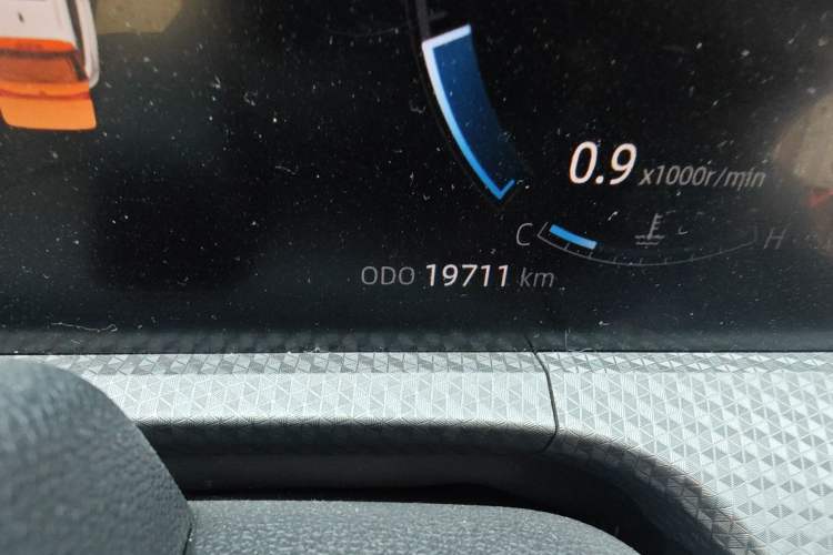 Used CHANGAN CS75 PLUS 2022 2nd Generation 1.5T Automatic Pilot Version Odometer Close Up