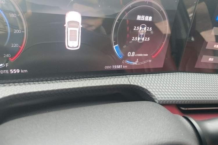 Used CHANGAN CS75 PLUS 2022 2nd Generation 1.5T Automatic Luxury Version Odometer Close Up