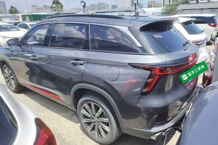 Used CHANGAN CS75 PLUS 2022 Second-Generation 2.0T Automatic Prestige Model Rear Left 45 Deg