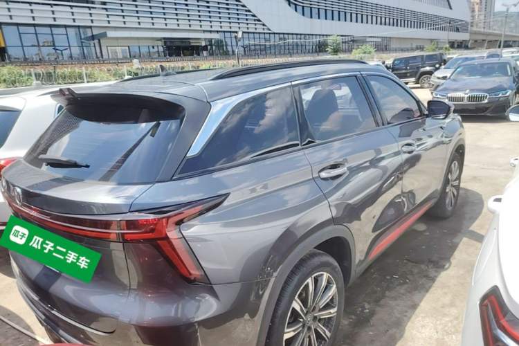Used CHANGAN CS75 PLUS 2022 Second-Generation 2.0T Automatic Prestige Model Rear Right 45 Deg
