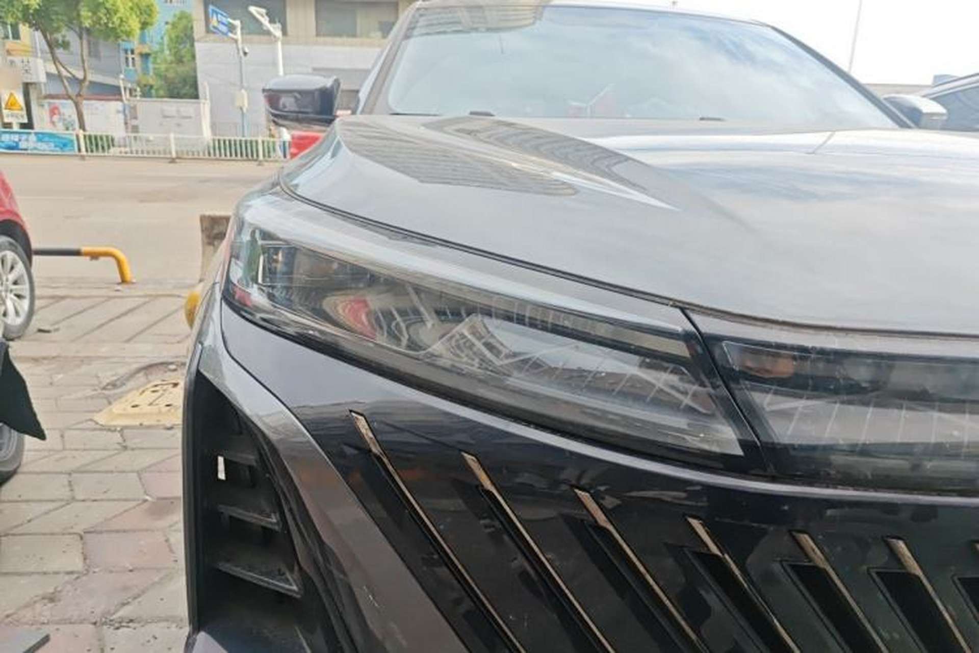 Used CHANGAN CS75 PLUS 2022 2nd Generation 1.5T Automatic Prestige Version Right Front Headlight