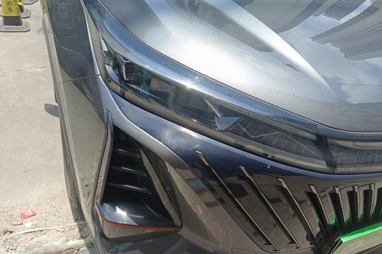 Used CHANGAN CS75 PLUS 2022 2nd Generation 1.5T Automatic Prestige Version Right Front Headlight