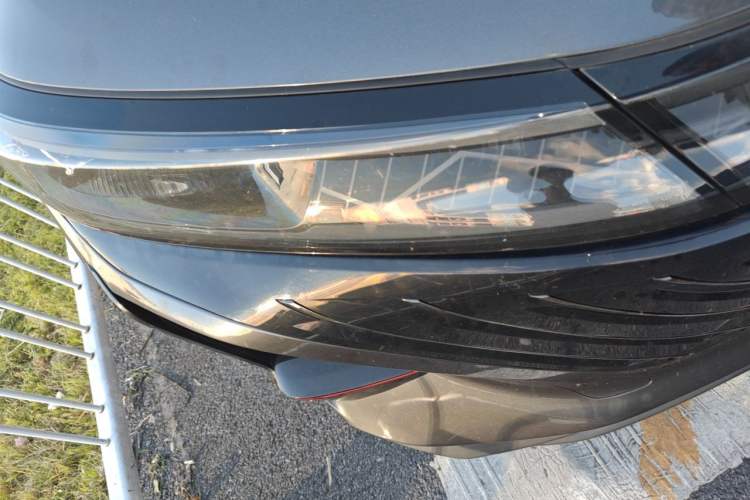 Used CHANGAN CS75 PLUS 2022 2nd Generation 1.5T Automatic Pilot Version Right Front Headlight