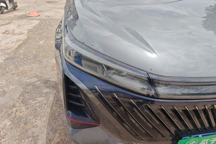 Used CHANGAN CS75 PLUS 2022 2nd Generation 1.5T Automatic Luxury Edition Right Front Headlight